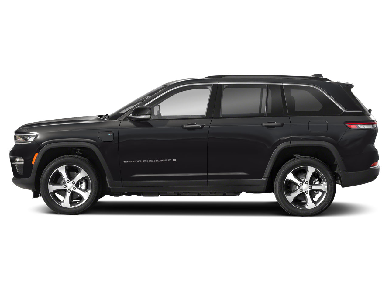 2023 Jeep Grand Cherokee — rear three-quarter view