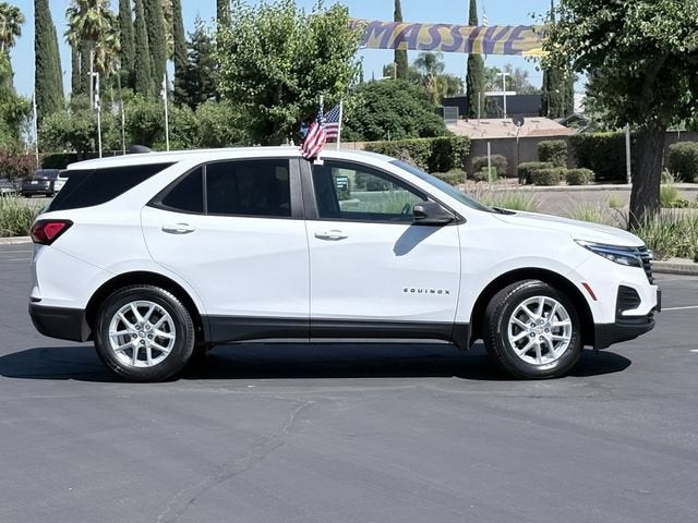 2022 Chevrolet Equinox — interior view