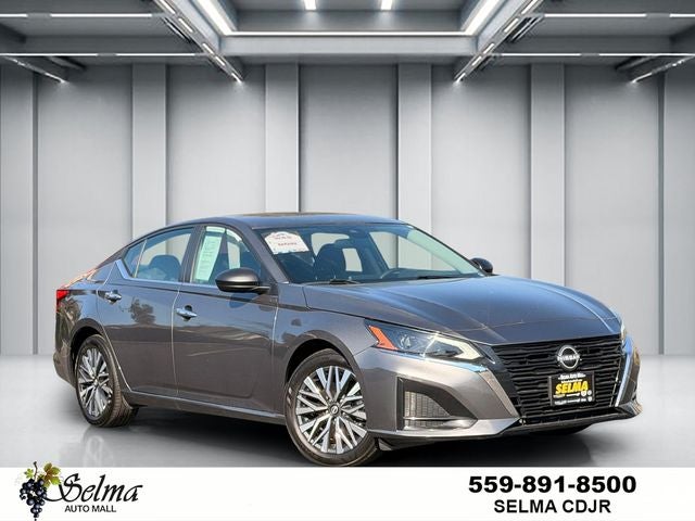 2025 Nissan Altima SV FWD in Gun Metallic — front three-quarter view