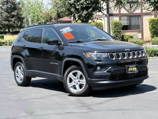 2023 Jeep Compass — side profile view