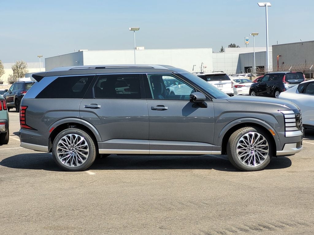 2026 Hyundai Palisade — rear three-quarter view